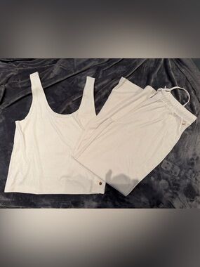 NWOT Danskin Light Cream Ribbed Pajama Pants , Size Tall L and Cami Top, Size XL